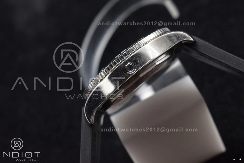 1:1 Automatic Best Edition Rubber Dial On Strap TF A2824 Black Superocean Black Black 44 Bezel 0428